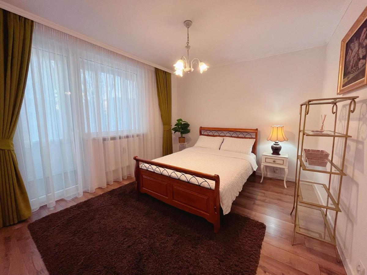 Niran Apartament Oradea Exterior foto
